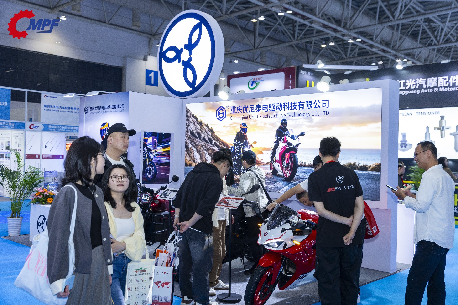 bf37921ee17fad45446a179f66c06dc2.jpg